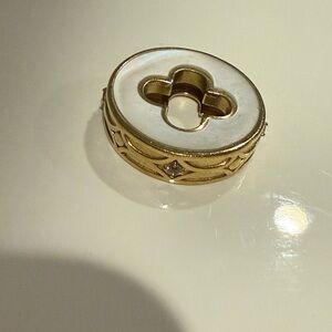 MOTHER-OF-PEARL AND 0.18CTW WHITE ZIRCON 18K YELLOW GOLD OVER SILVER PENDANT